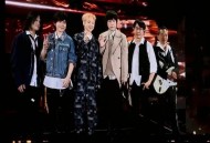 五月天现场“送”汪苏泷歌曲版权，调侃“爱怎么唱都可以”