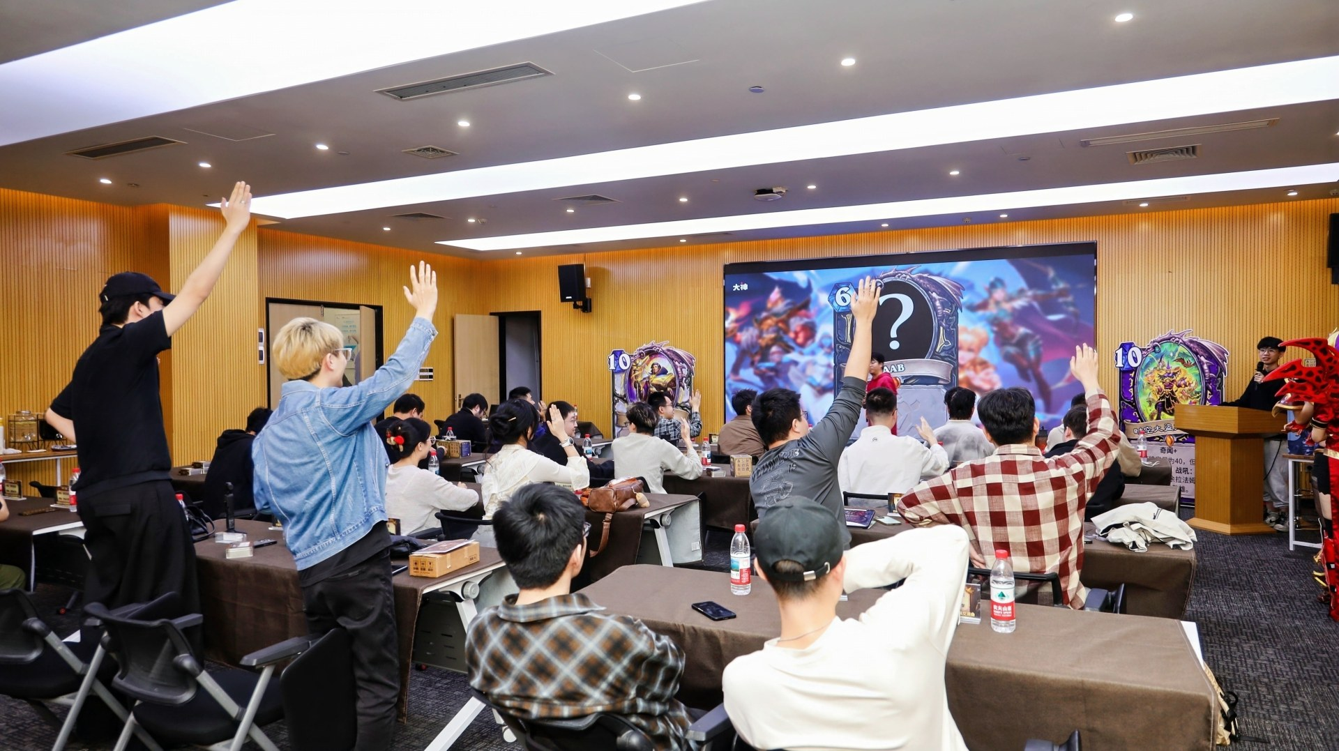 网易大神炉石高校赛交流会圆满落幕,互动热潮点燃2026赛事期待-第6张图片 网易大神炉石高校赛交流会圆满落幕,互动热潮点燃2026赛事期待-第6张图片