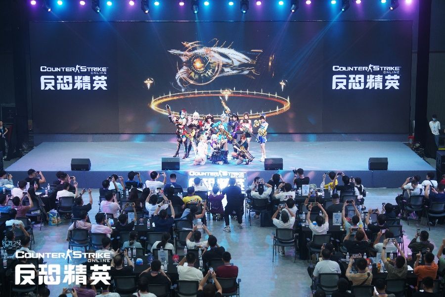 CSOL暑期传奇武器曝光,大灾变新地图决战道格拉斯-第3张图片 CSOL暑期传奇武器曝光,大灾变新地图决战道格拉斯-第3张图片